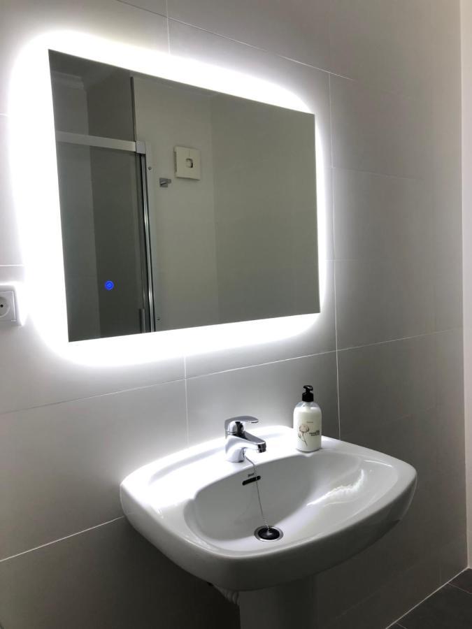 Apartamento con vistas al mar en Primera Línea. Muros Exterior foto